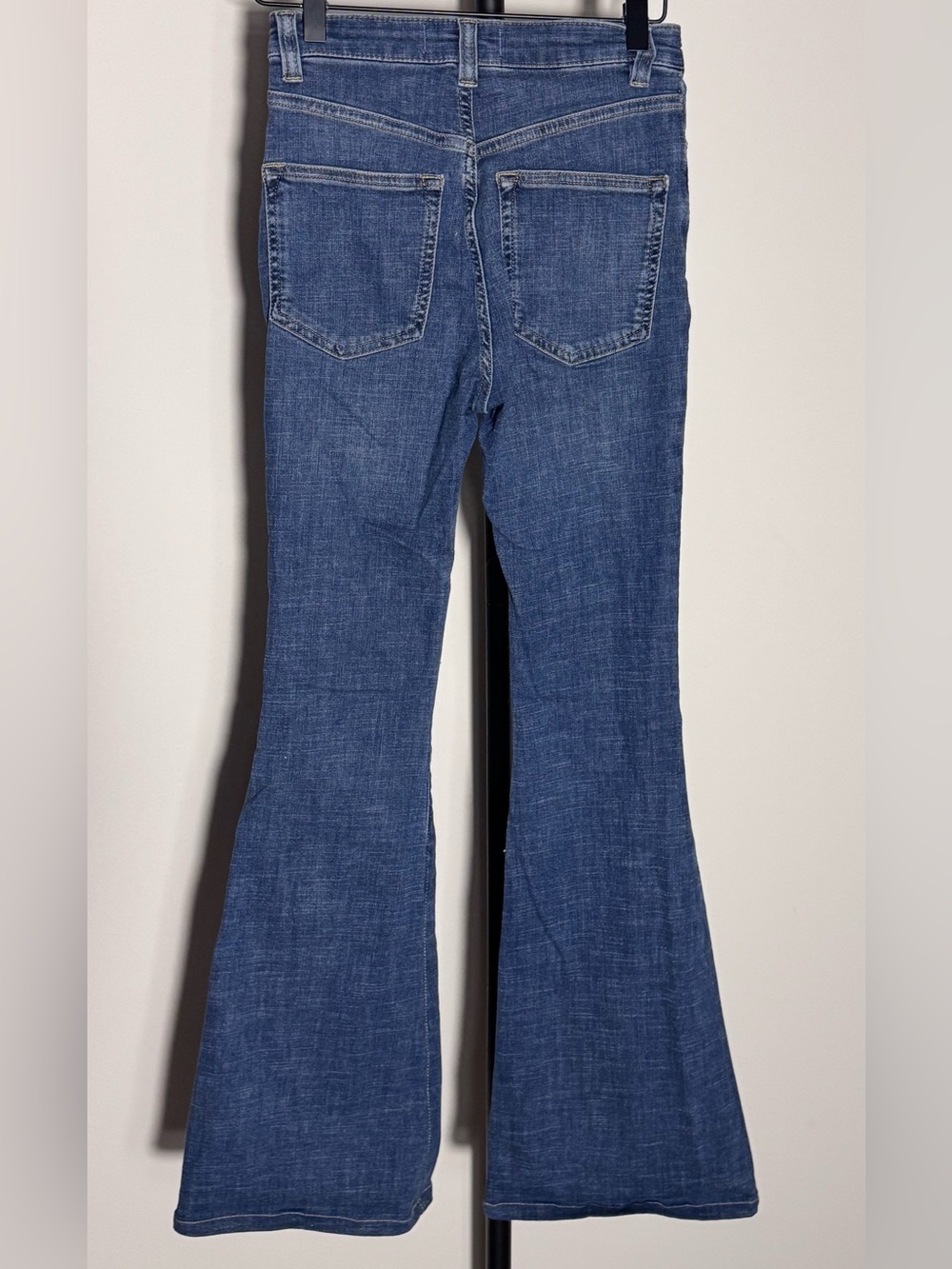 We The Free Bell Bottom Jeans High Rise  Retro Vintage Y2K Sz 25 - Picture 2 of 11